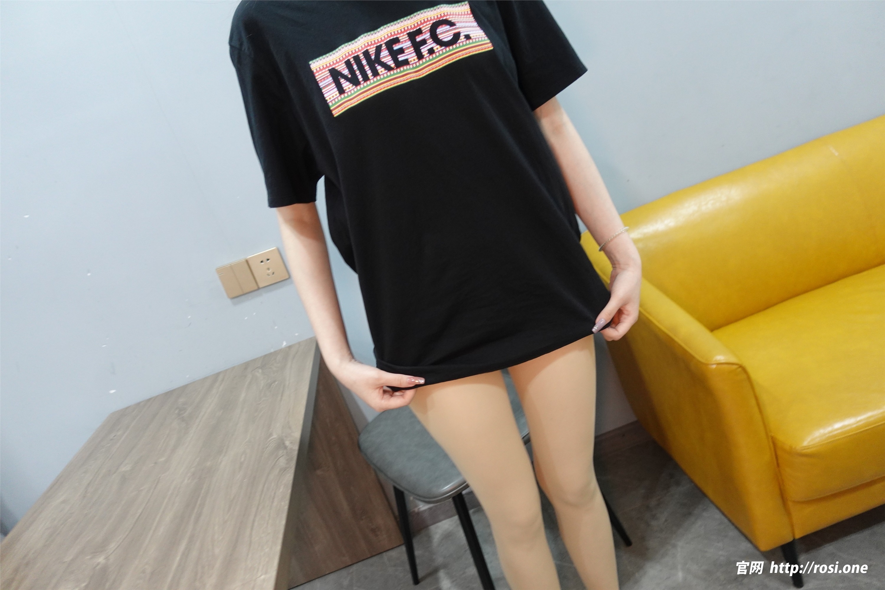 ROSI写真 2022.11.02 NO.3985